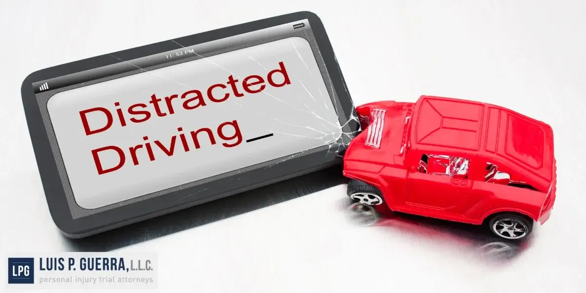 Best Phoenix Distracted Driving Accident Attorney